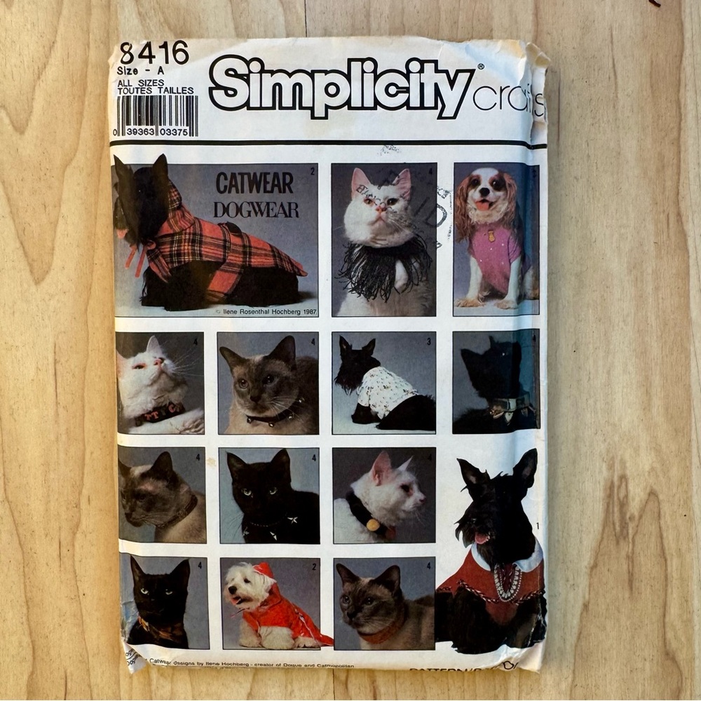 Simplicity Petwear Pattern 8416 Dog Coat T-Shirt Cat Collar Vintage 1987